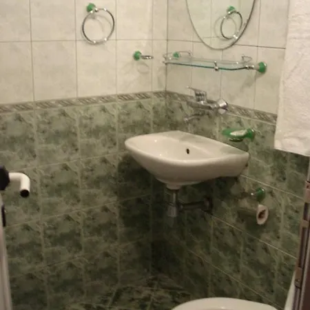 Velevi Guest house 2*